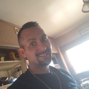 Meet your Posher, Adam